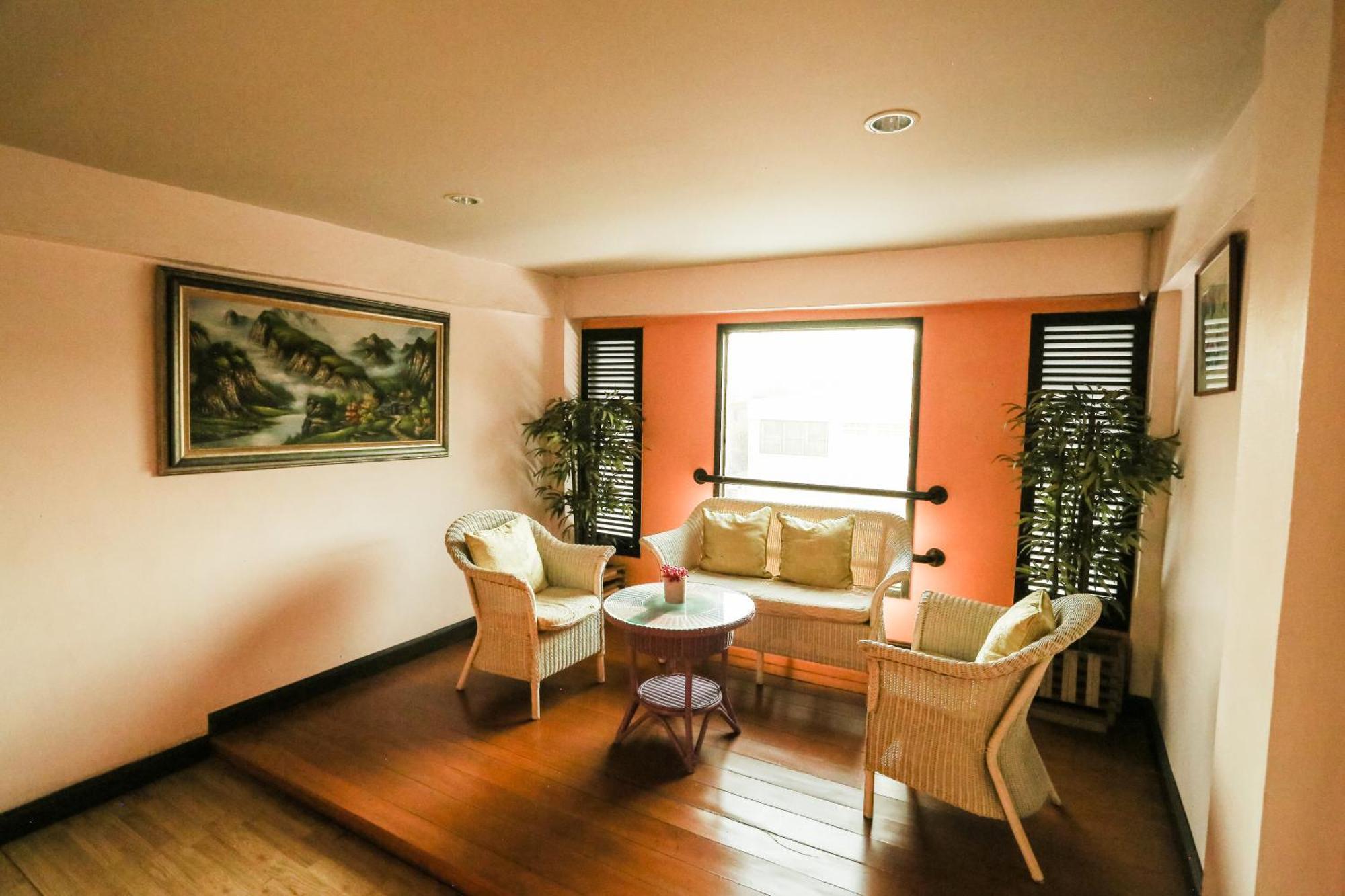 Pjr Chateau Bangkok Esterno foto